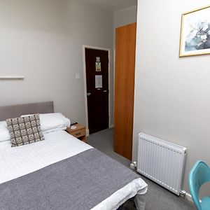 Standard Single Room Shower